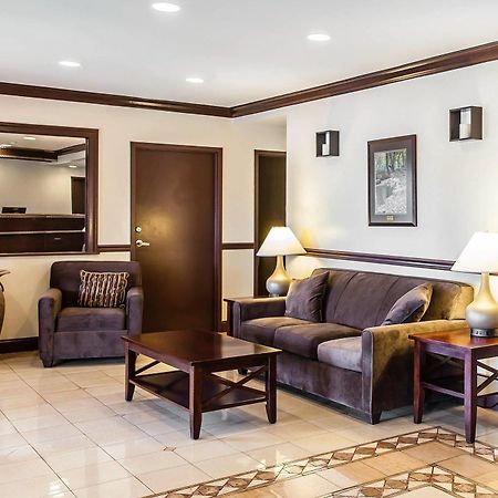 Comfort Inn & Suites Quakertown Eksteriør billede