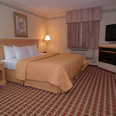 Comfort Inn & Suites Quakertown Eksteriør billede